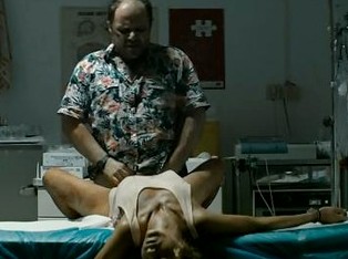 Влюбленный доктор и его экстремальные методы завоевания пациентки